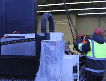 Фото Перевозка фурой небольшого цеха со станками и оборудованием #130