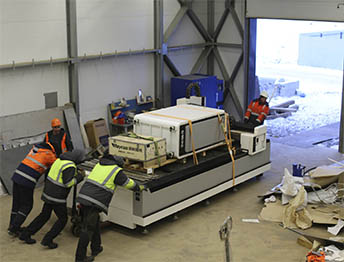 Фото Перевозка фурой небольшого цеха со станками и оборудованием #136