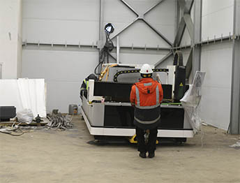 Фото Перевозка фурой небольшого цеха со станками и оборудованием #139