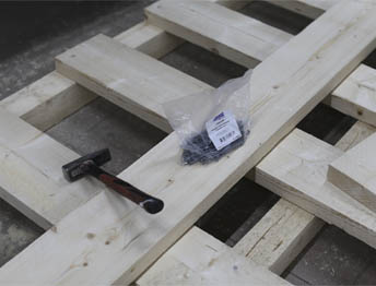 Фото Упаковка оборудования в термоусадочную пленку и изготовление жесткой глухой обрешетки #34