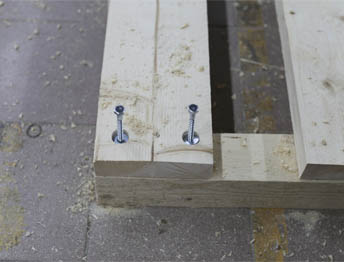 Фото Упаковка оборудования в термоусадочную пленку и изготовление жесткой глухой обрешетки #49