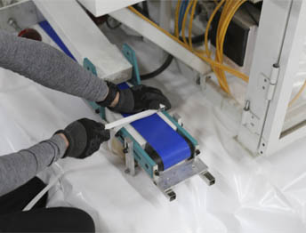 Фото Упаковка оборудования в термоусадочную пленку и изготовление жесткой глухой обрешетки #89