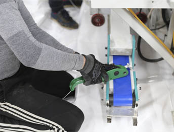 Фото Упаковка оборудования в термоусадочную пленку и изготовление жесткой глухой обрешетки #91