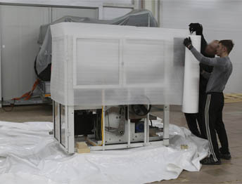 Фото Упаковка оборудования в термоусадочную пленку и изготовление жесткой глухой обрешетки #99