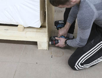 Фото Упаковка оборудования в термоусадочную пленку и изготовление жесткой глухой обрешетки #105