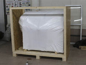 Фото Упаковка оборудования в термоусадочную пленку и изготовление жесткой глухой обрешетки #124